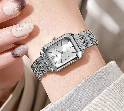 The Ever Elegant Women’s Timepiece